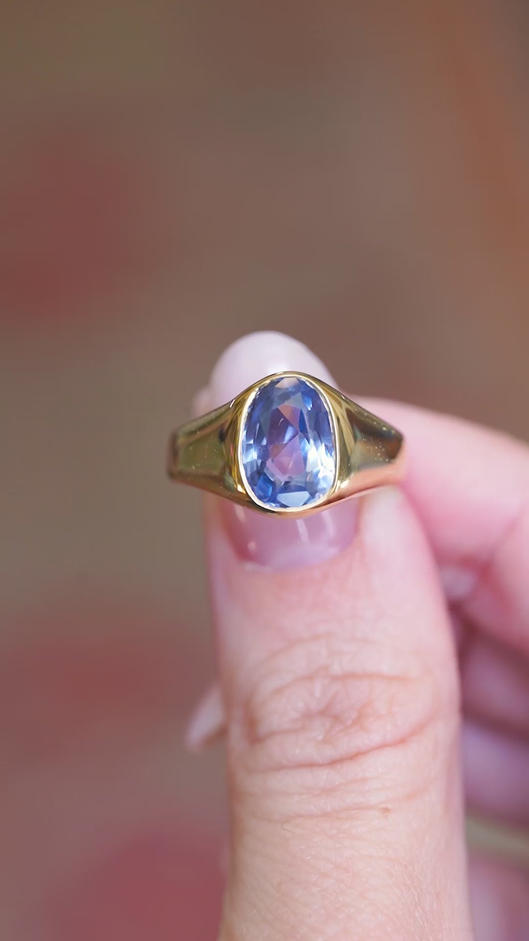 Antique, Victorian sapphire single-stone ring