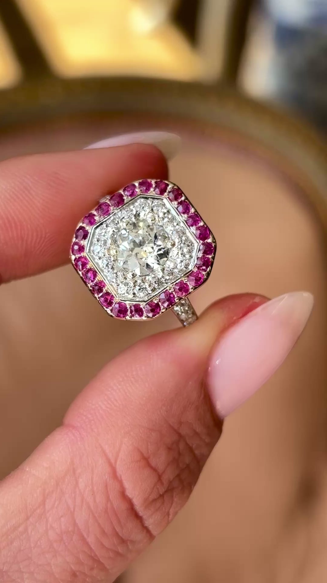 Vintage, Art Deco diamond & ruby cluster ring