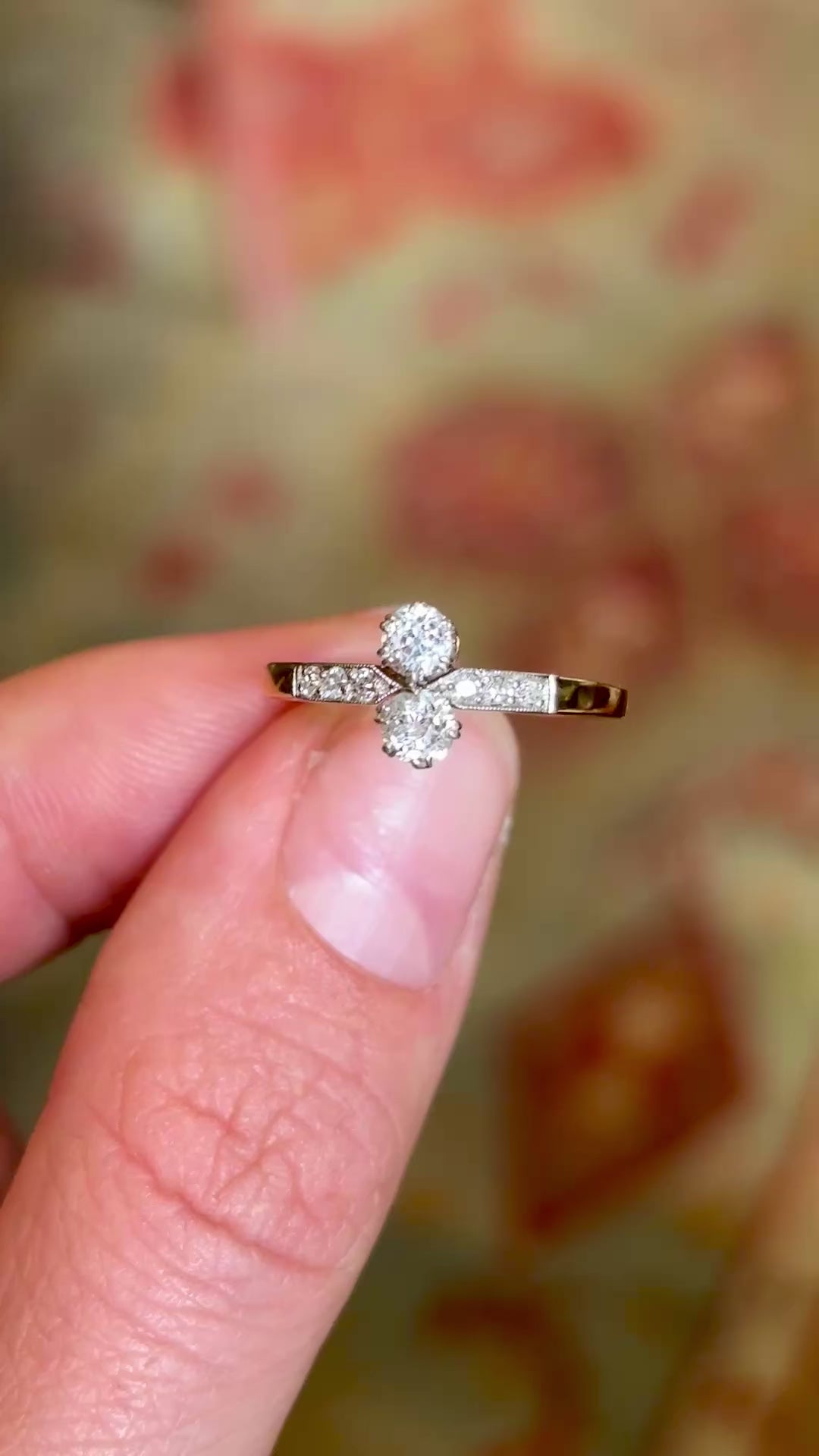 Antique, Edwardian diamond toi et moi ring