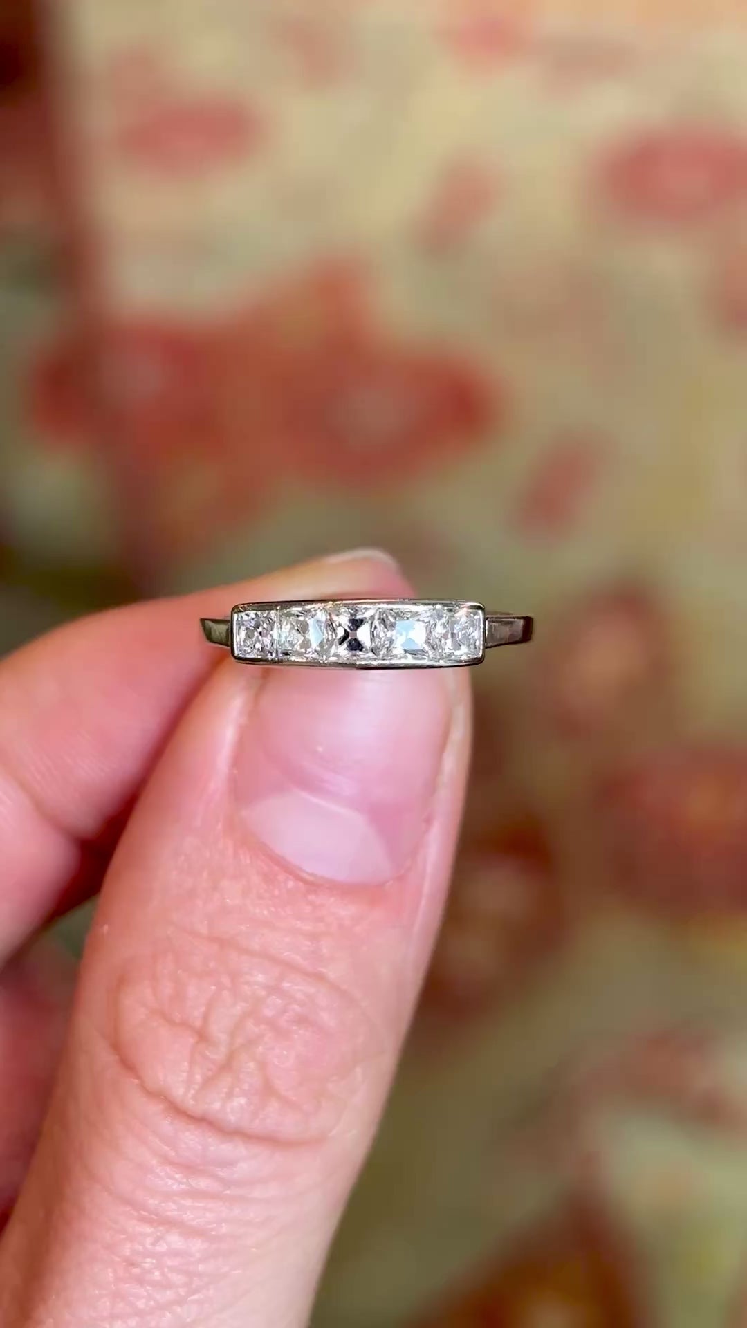 Vintage, Art Deco diamond five-stone ring