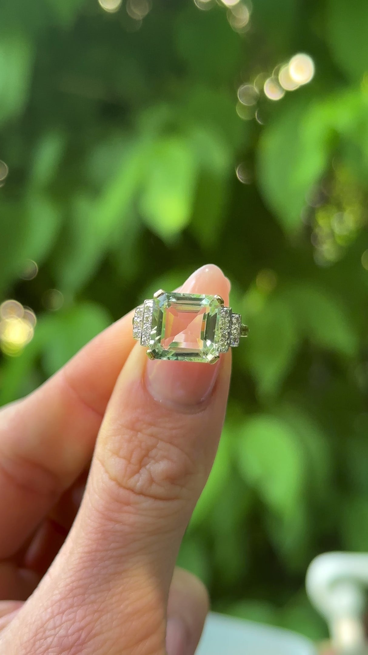 Vintage, Art Deco Green Amethyst, 18ct Yellow Gold held in fingers.