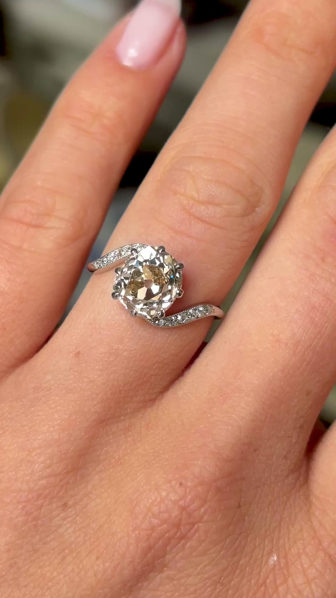Antique, Edwardian cinnamon-coloured diamond engagement ring