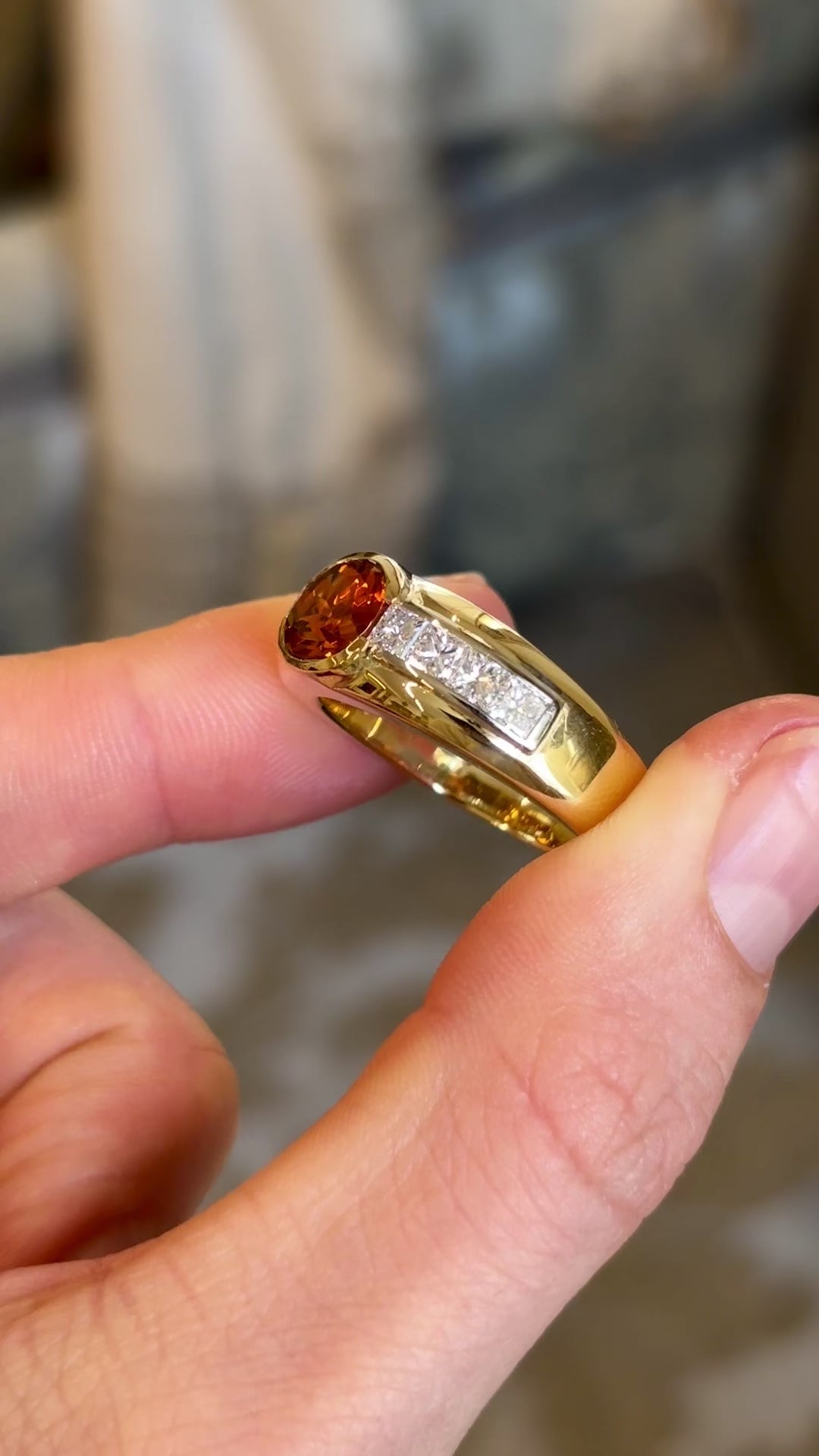 Vintage, citrine & diamond band