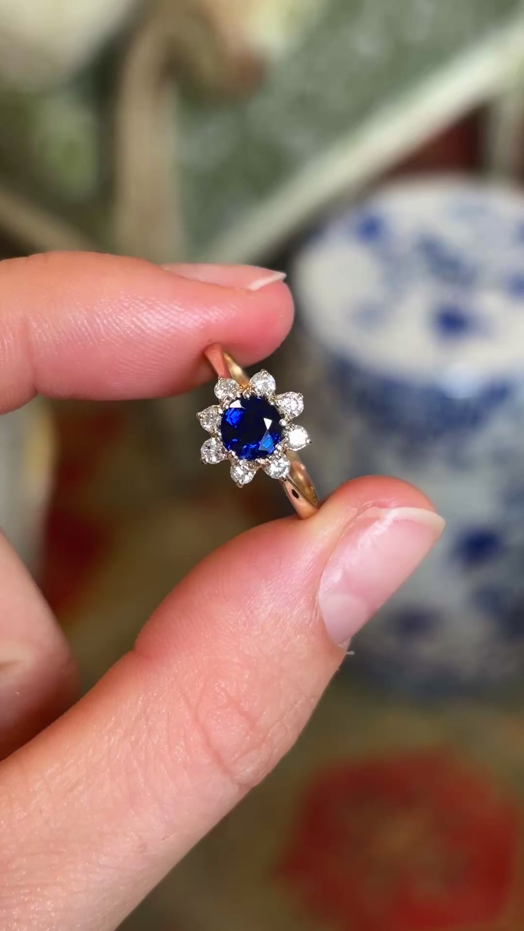 Vintage, 1970s sapphire & diamond cluster ring