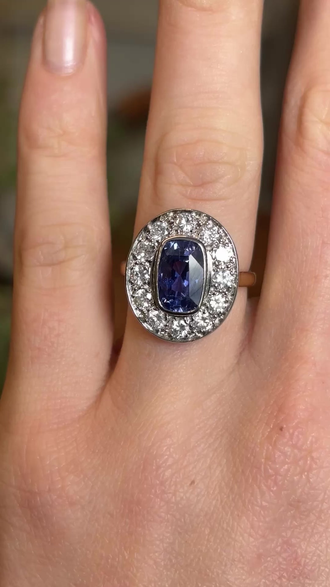 Vintage, 1980s French sapphire & diamond cluster ring