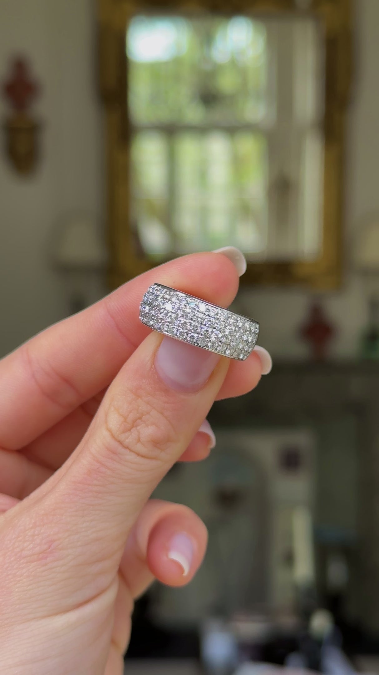 Vintage, 1900s diamond band, 18ct white gold