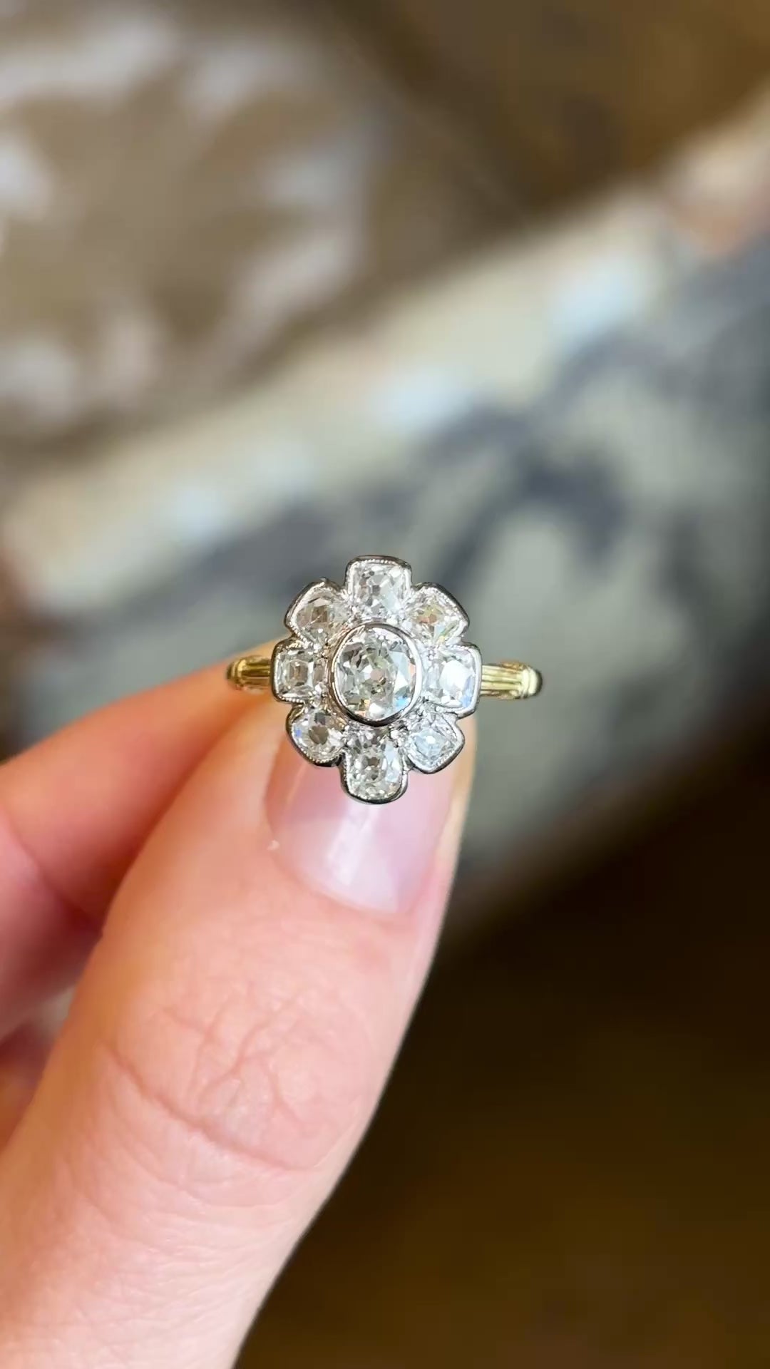 Vintage, 1950s diamond cluster ring