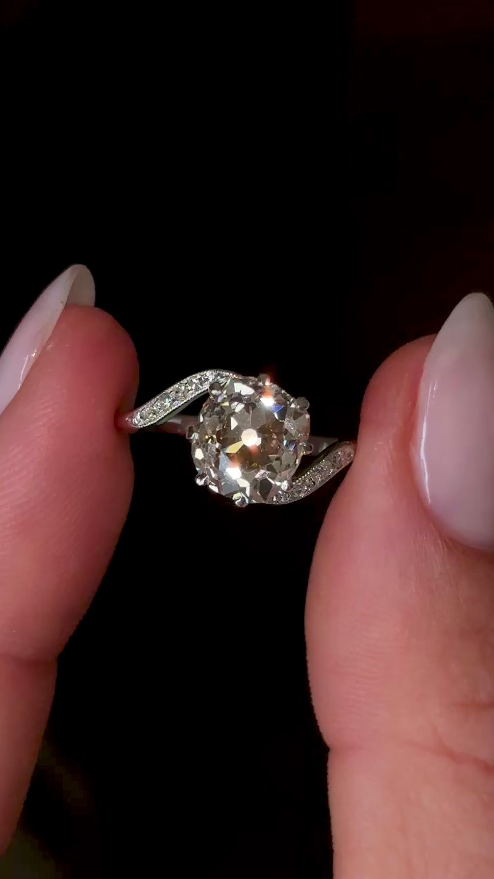 Antique, Edwardian cinnamon-coloured diamond engagement ring