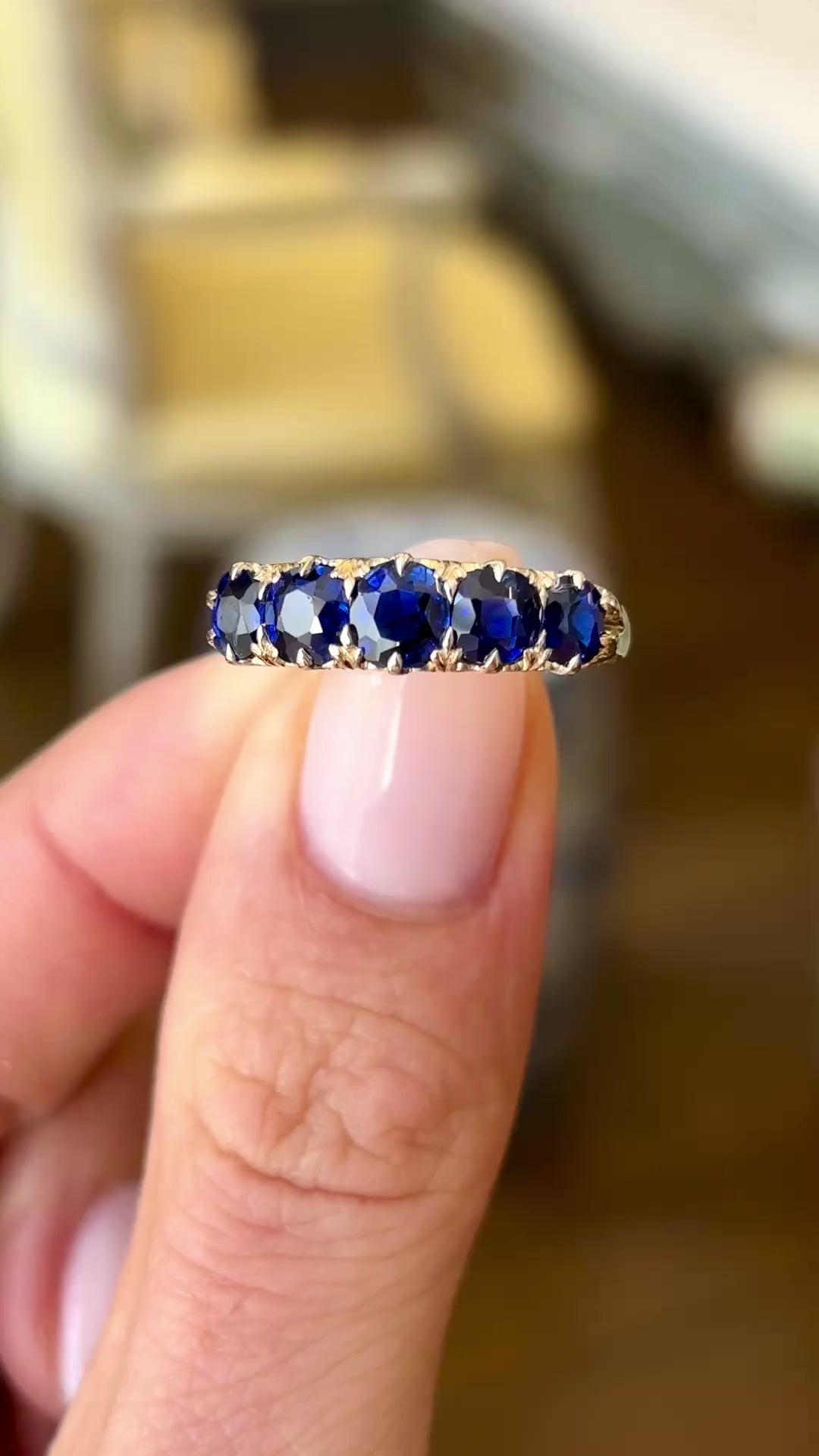 Antique, Victorian sapphire half-hoop ring