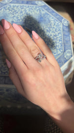 Vintage, 1940s toi et moi diamond engagement ring