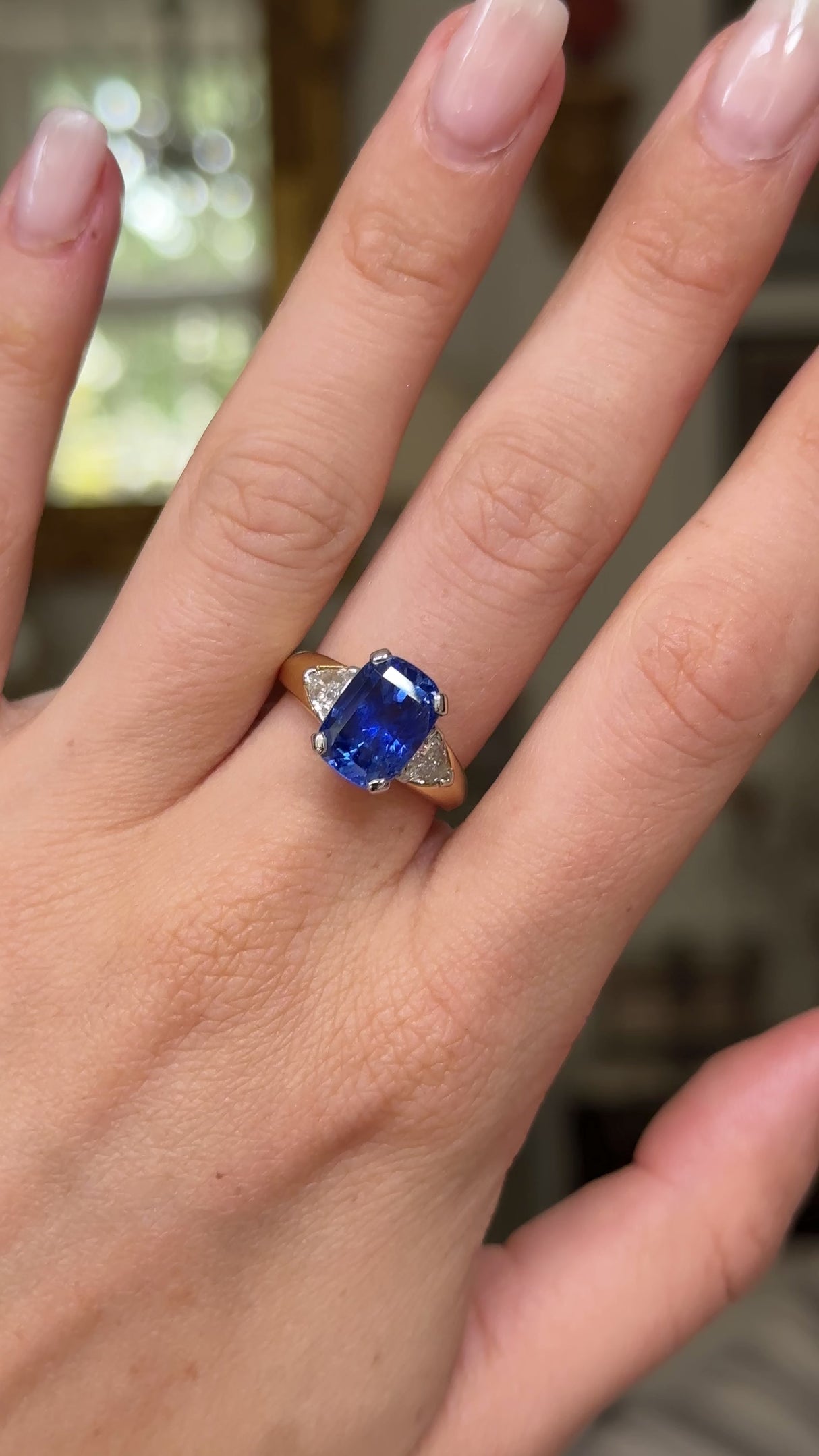 Vintage 6.44ct sapphire & diamond three-stone engagement ring