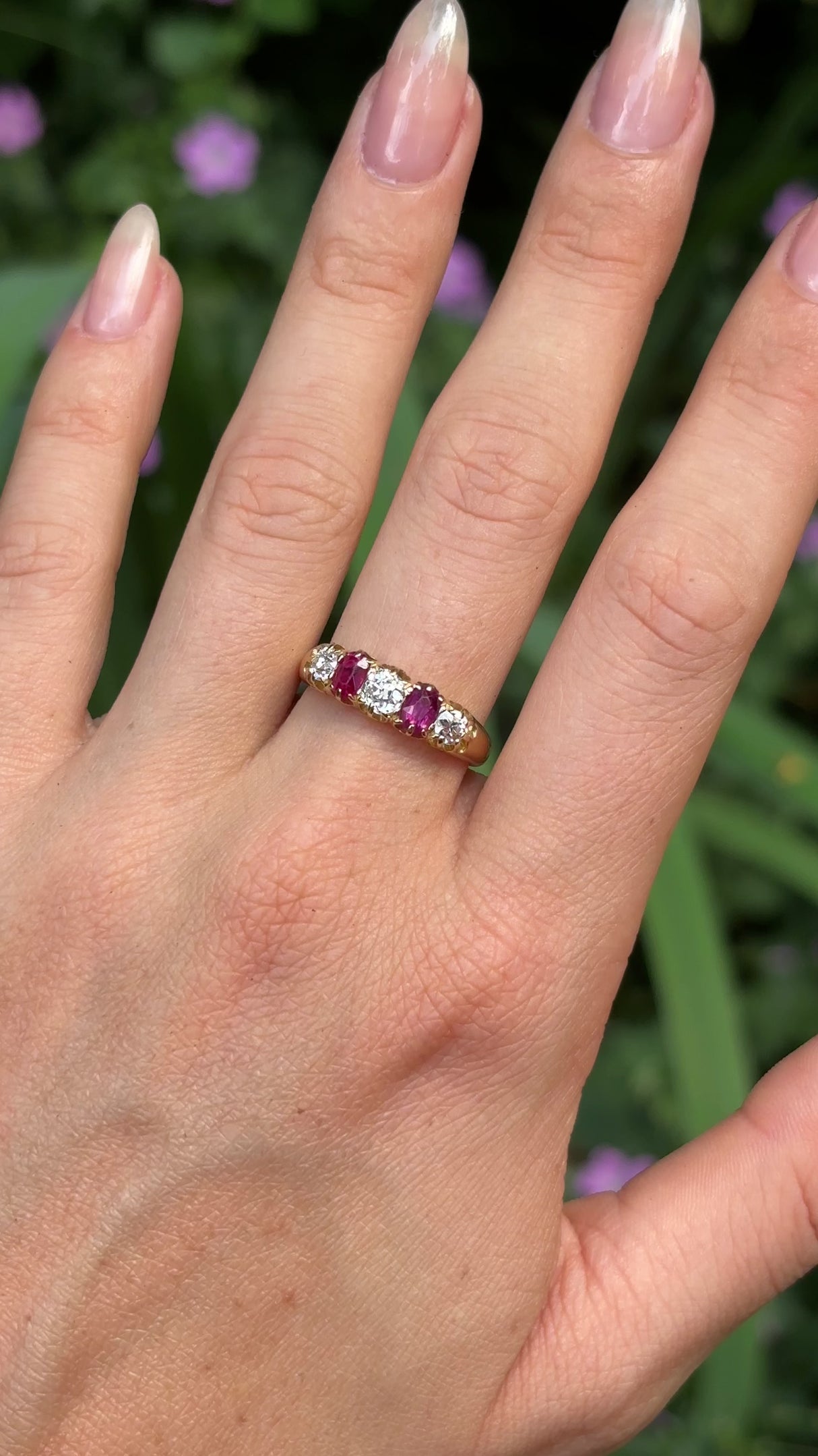Antique, Victorian ruby & diamond five-stone ring, 18ct yellow gold