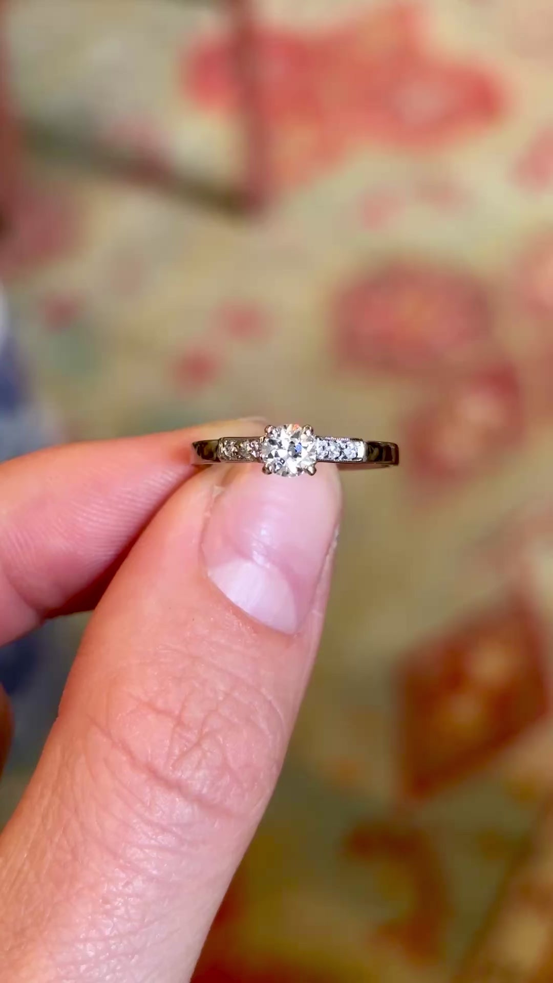 Vintage, 1950s diamond engagement ring