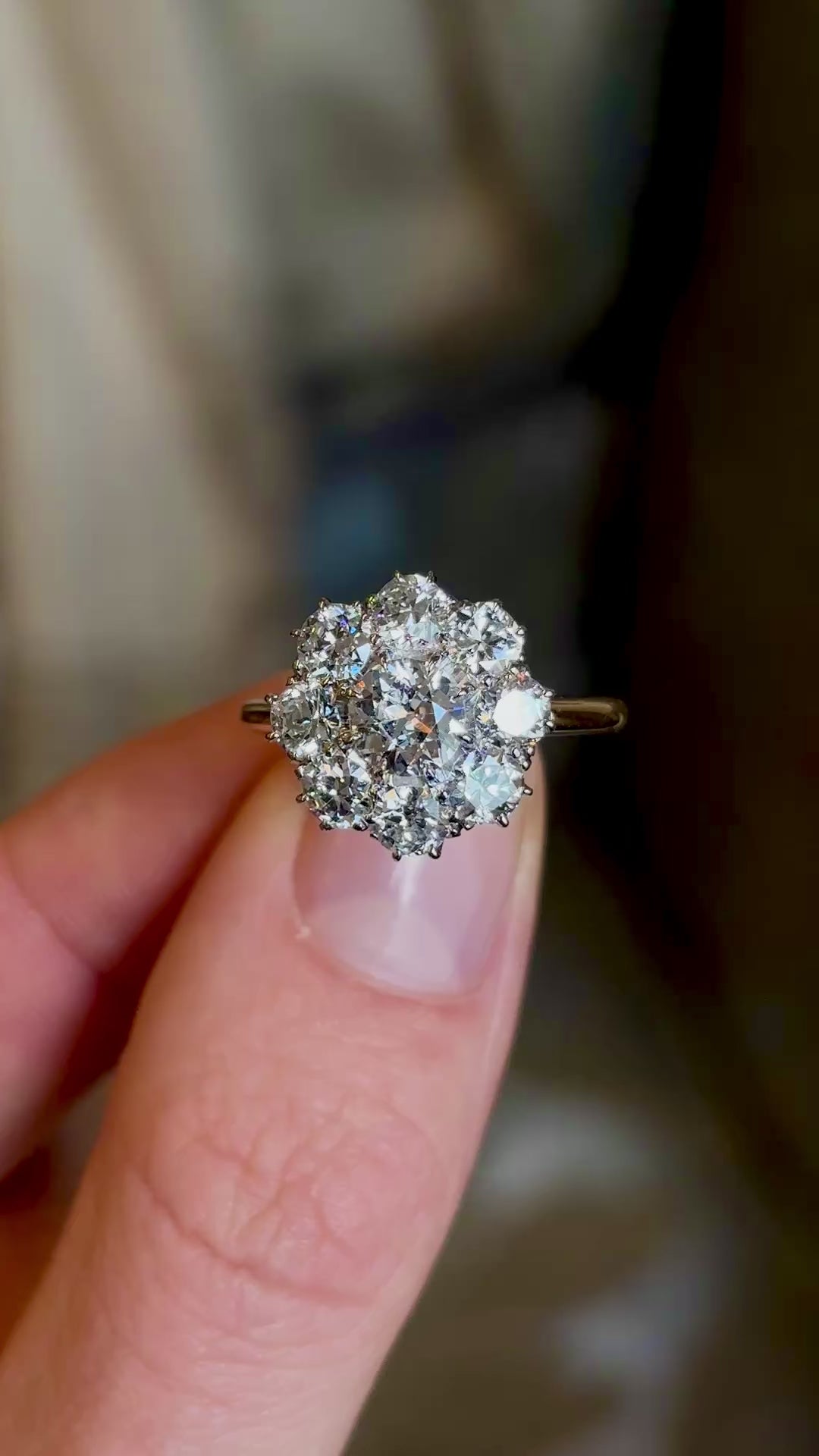 Vintage, 1930s diamond cluster engagement ring