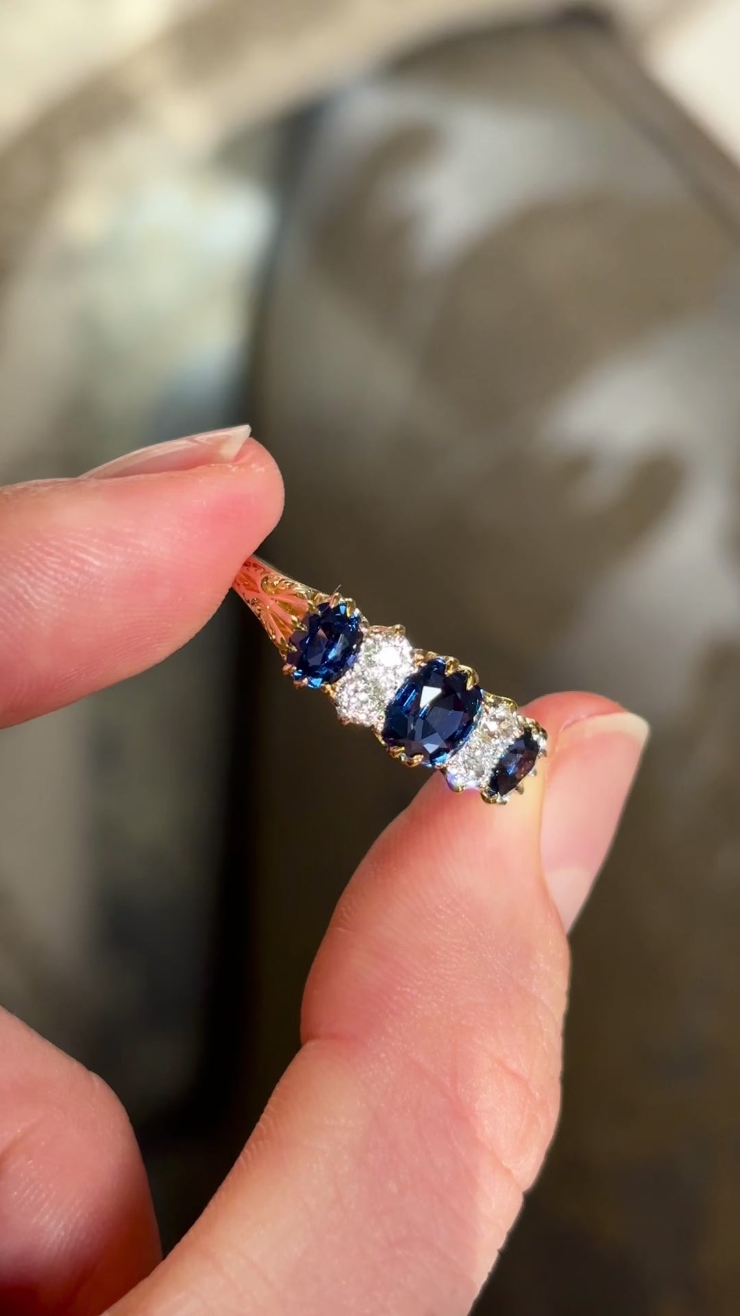 Antique, Edwardian sapphire & diamond half-hoop ring
