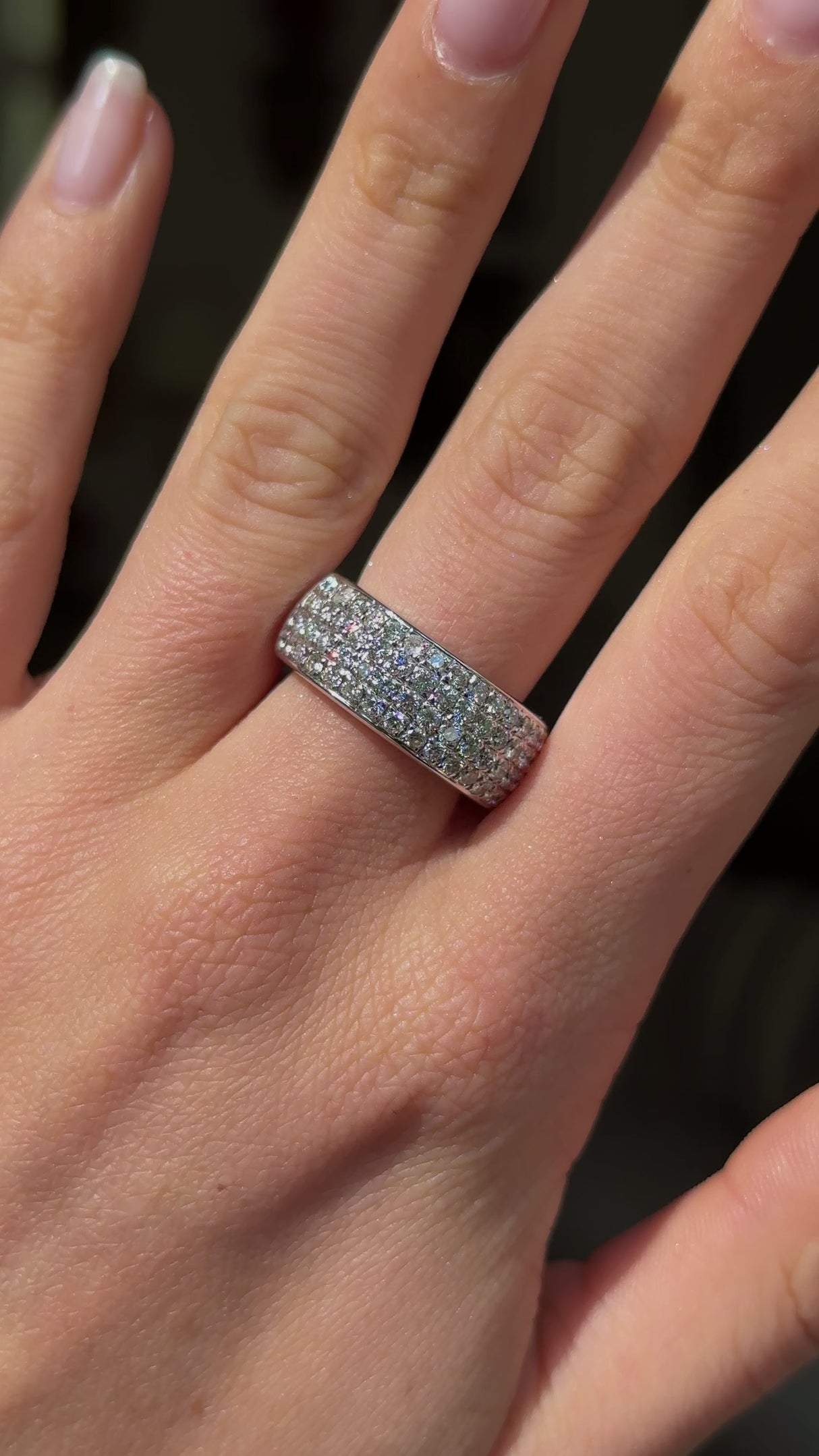 Vintage, 1900s diamond band, 18ct white gold