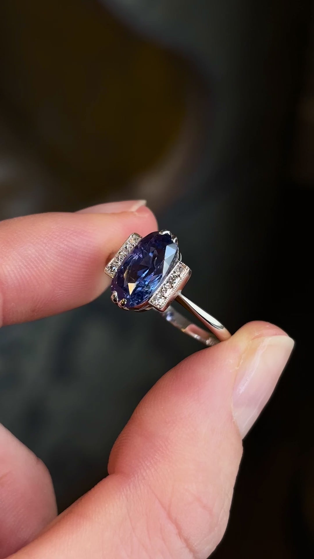 Vintage, Art Deco violet sapphire and diamond ring  