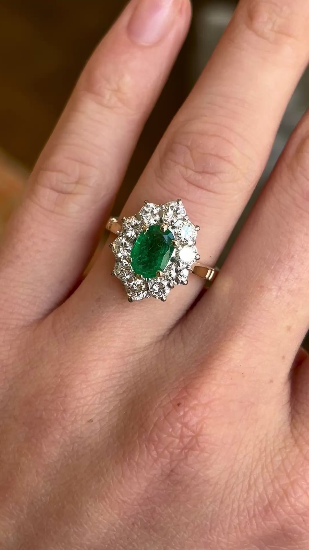 Vintage, 1990s emerald & diamond cluster ring