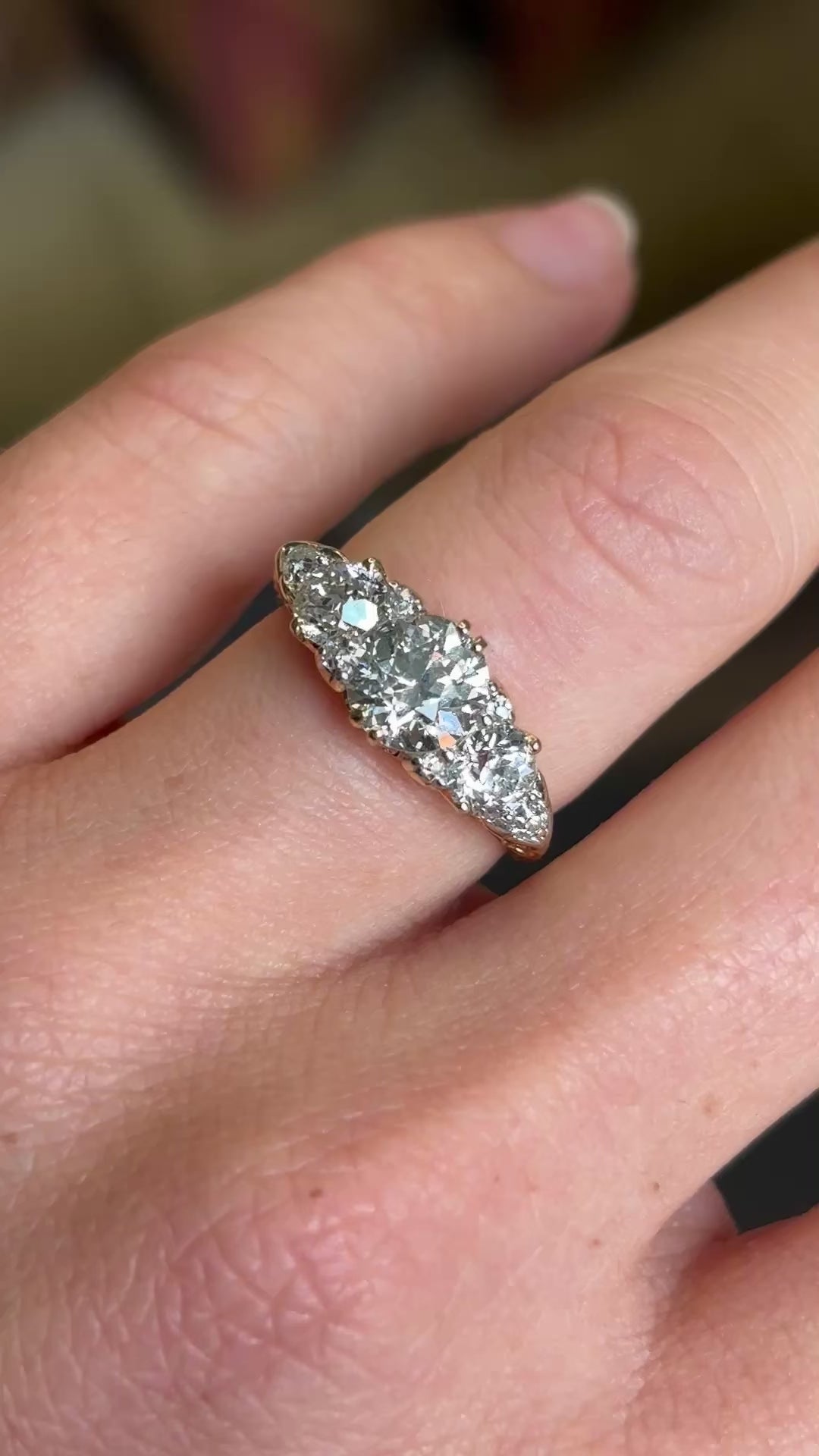 Antique, Victorian three-stone diamond ring