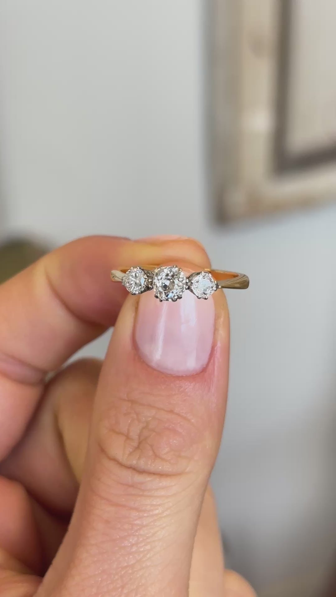 Antique, Edwardian three-stone diamond ring