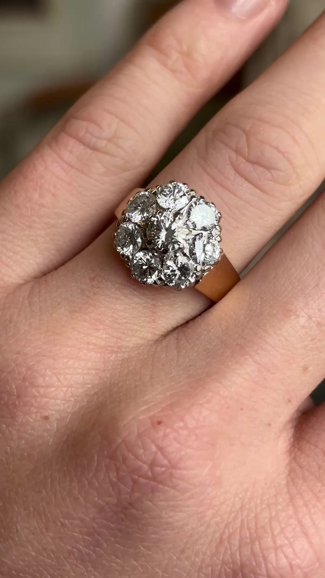 Vintage, 1980s diamond cluster ring