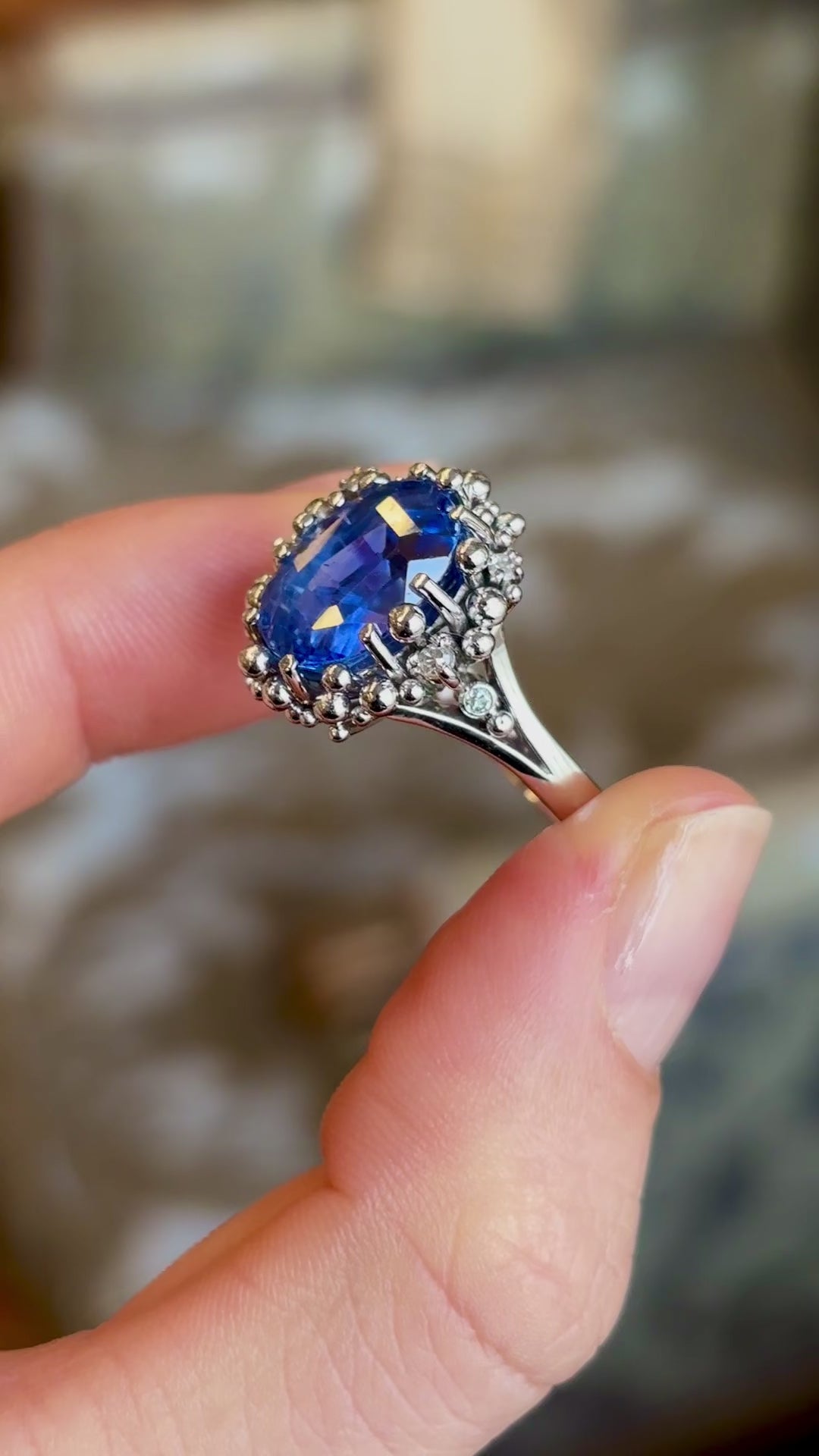 Vintage, 1960s brutalist 6.5ct ceylon sapphire ring