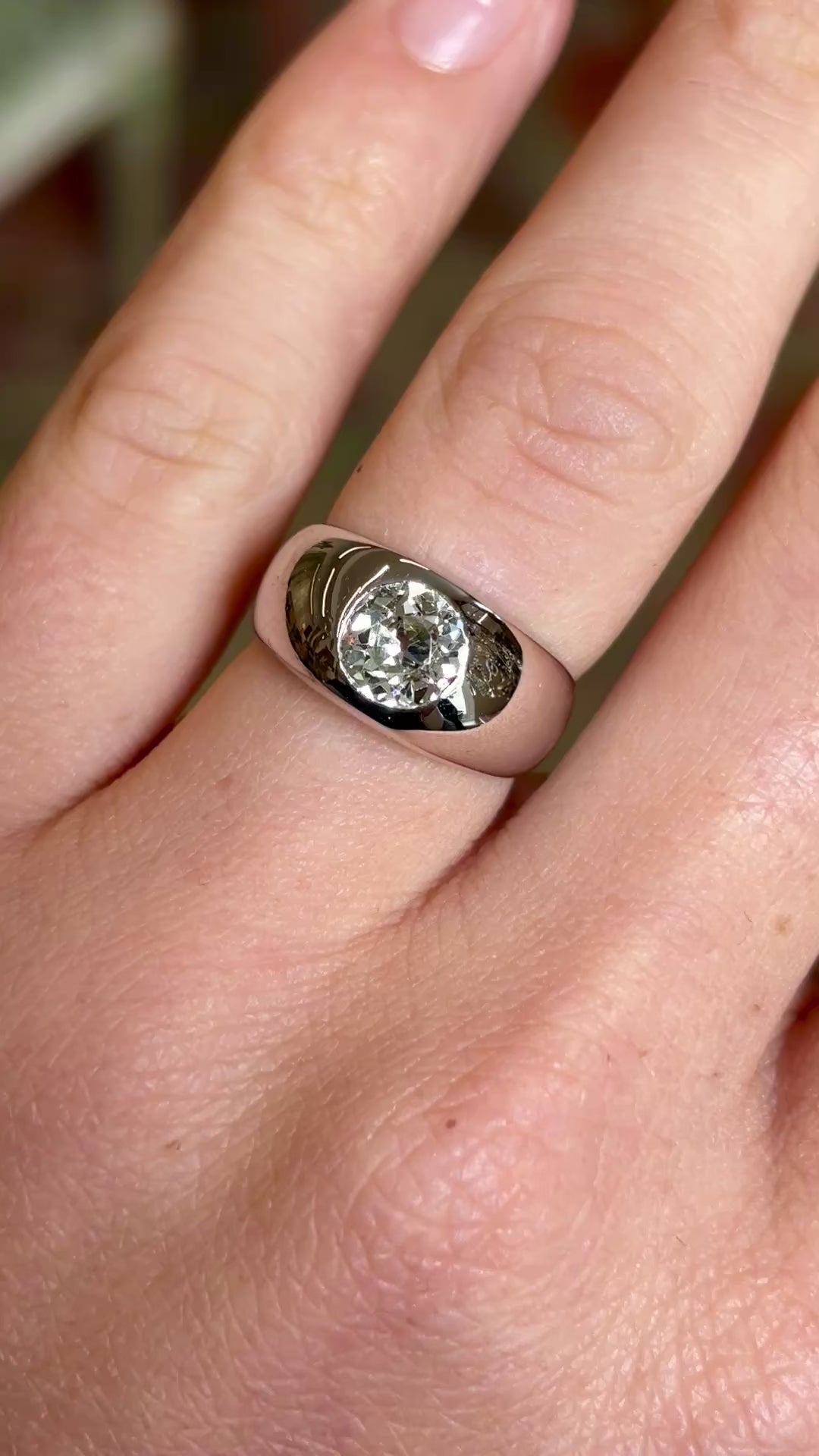 Vintage, late Art Deco old-cut diamond statement ring