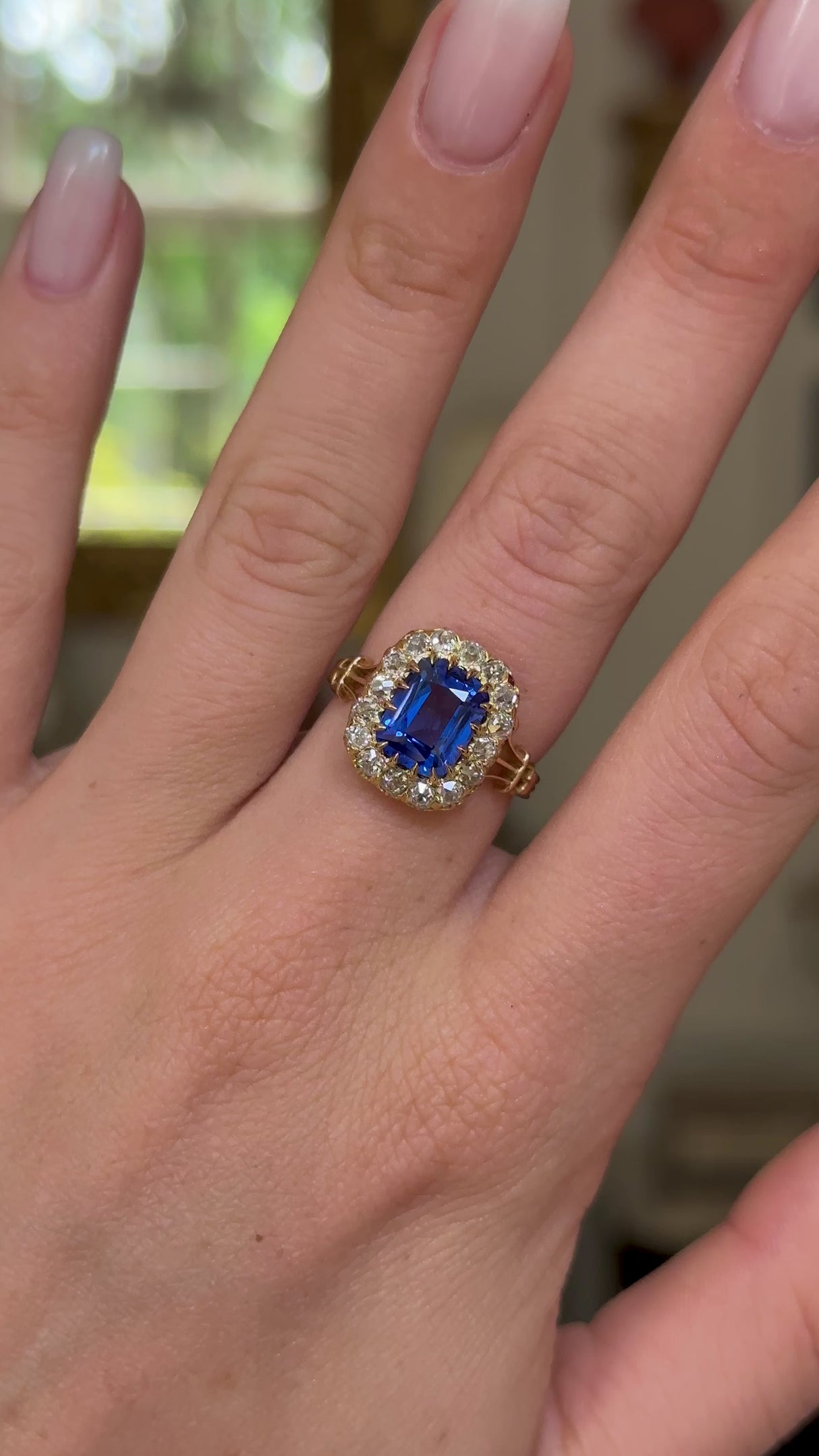 Antique, ceylon sapphire and diamond cluster ring, 18ct yellow gold