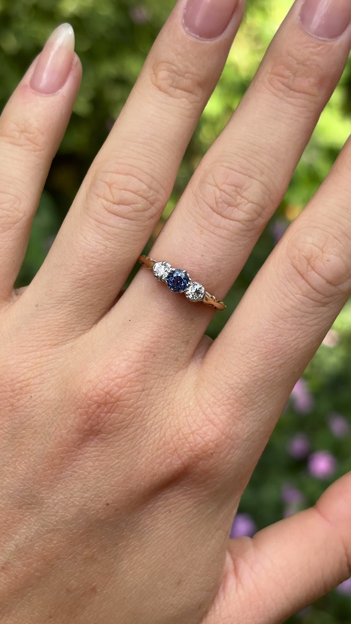 Antique, Edwardian sapphire & diamond three-stone ring, 18ct yellow gold