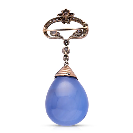 A Stunning Chalcedony and Diamond Brooch, BELLE ÉPOQUE
