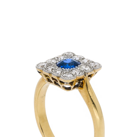 Edwardian, 18ct gold, sapphire & diamond cluster ring