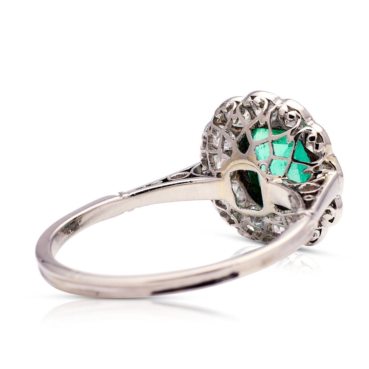 Edwardian emerald and diamond cluster ring, rear view. 