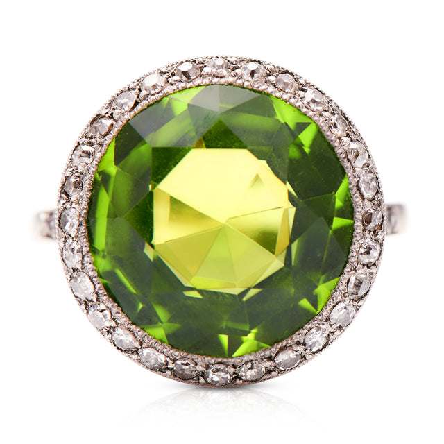 Peridot-Belle-Époque-Platinum-Diamond-Ring-Antique-Vintage-Jewelery-Green