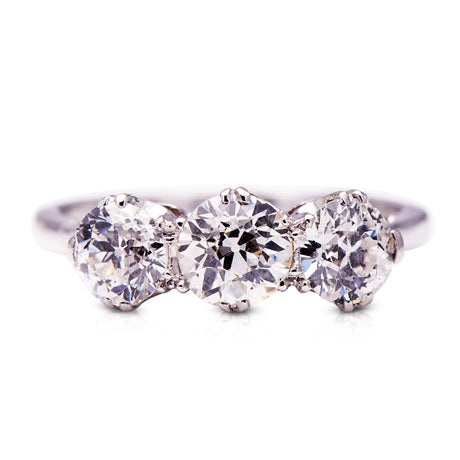Antique-Art-Deco-Platinum-Diamond-Ring-Three-Stone-Jewelery
