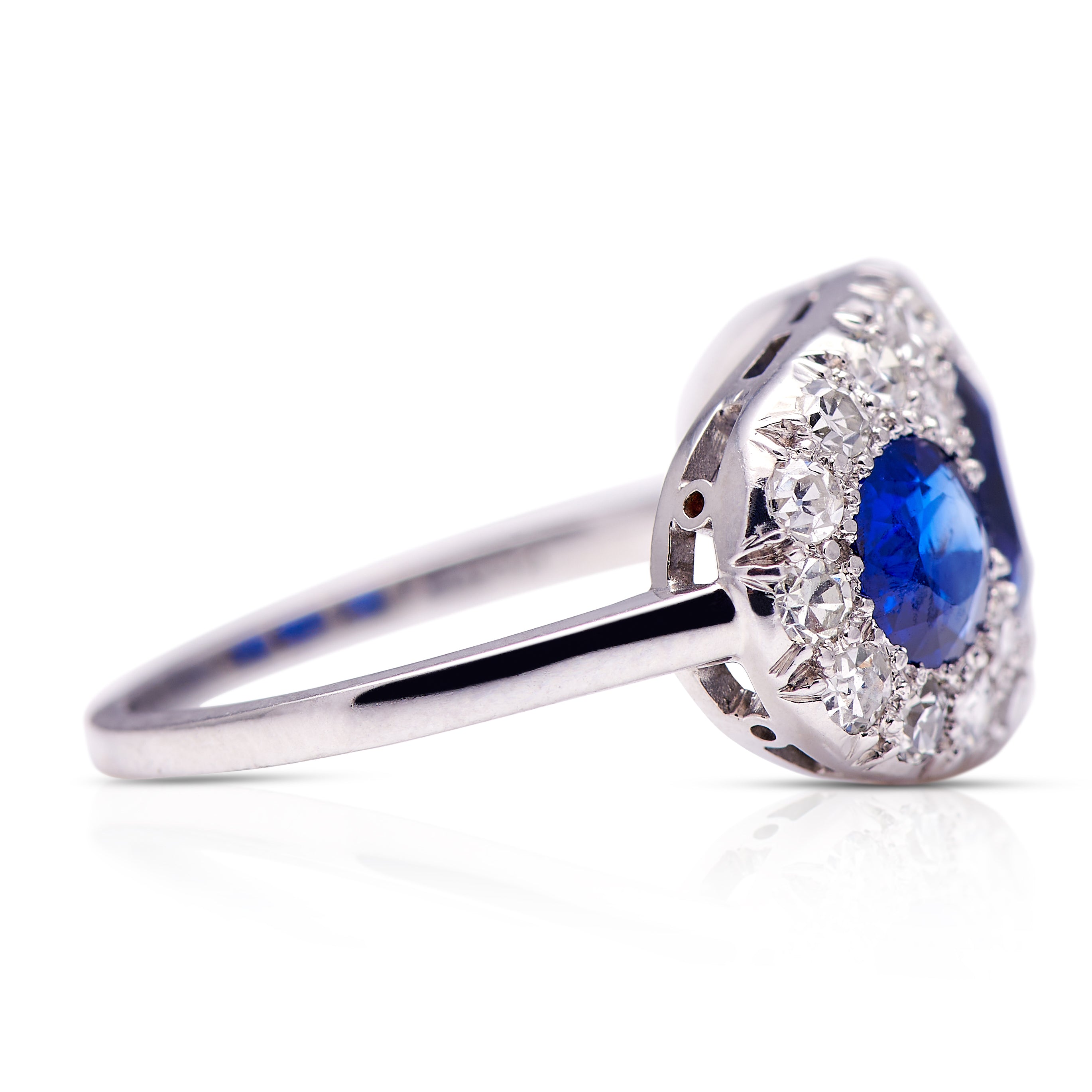 Antique | Art Deco, sapphire & diamond ring