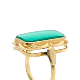 Art Deco chrysoprase and yellow gold ring, side view.