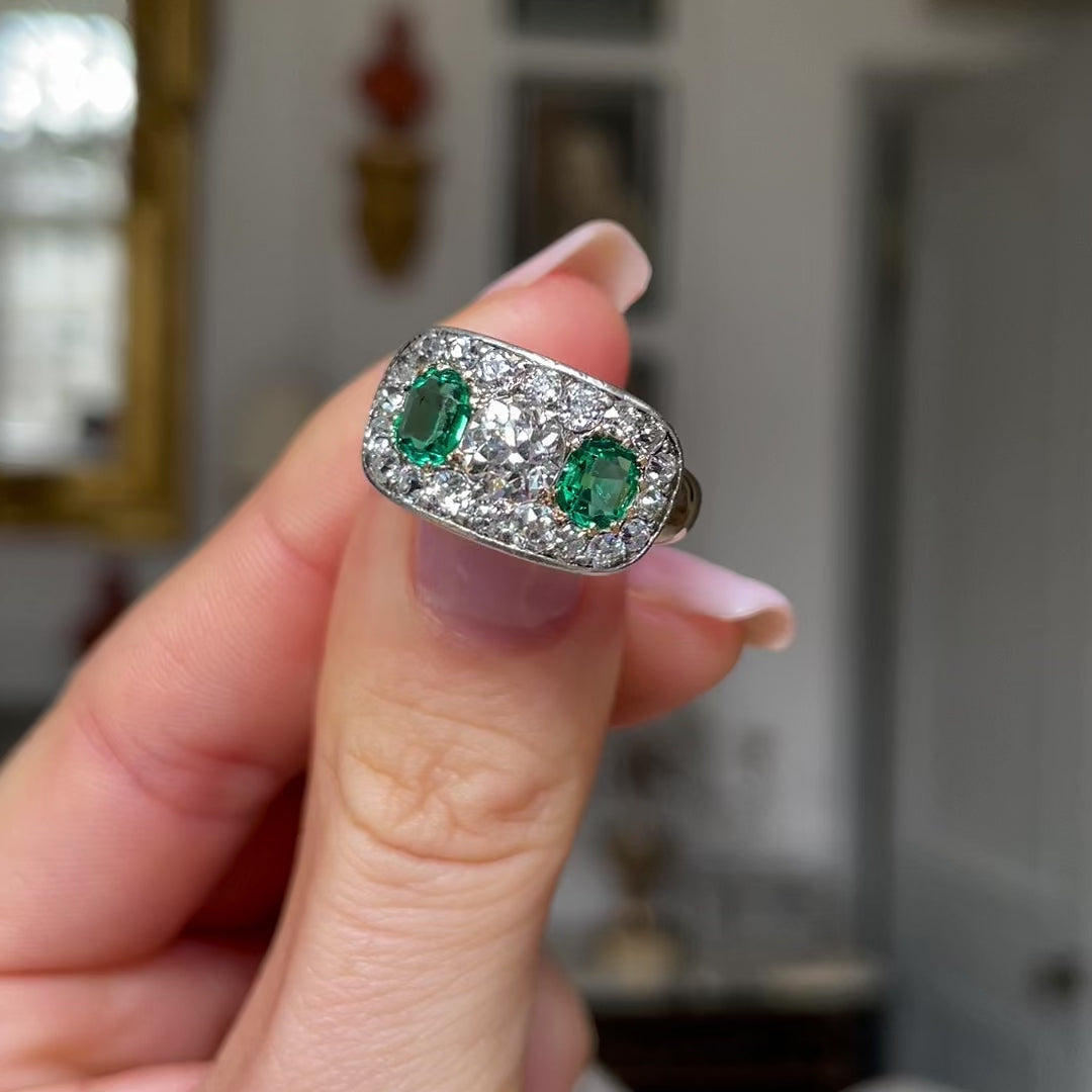 Antique | Victorian, 18ct gold, emerald & diamond ring