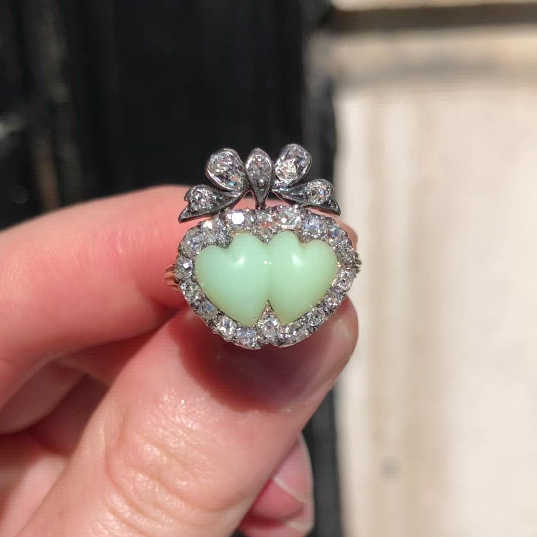 Antique | Victorian, chrysoprase and diamond ring
