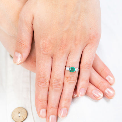 Art Deco Emerald rings. Emerald ring. Emerald and diamond rings. Emerald engagement ring. Emerald engagement rings | Emerald and diamond engagement ring. Emerald and diamond engagement rings. Platinum emerald ring. Antique emerald ring. Antique emerald rings.