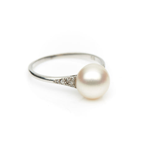 Exceptional, Edwardian, natural pearl & diamond ring