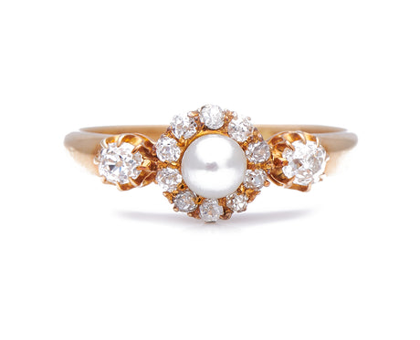 Antique-Edwardian-18ct-Gold-Natural-Pearl-Diamond-Ring