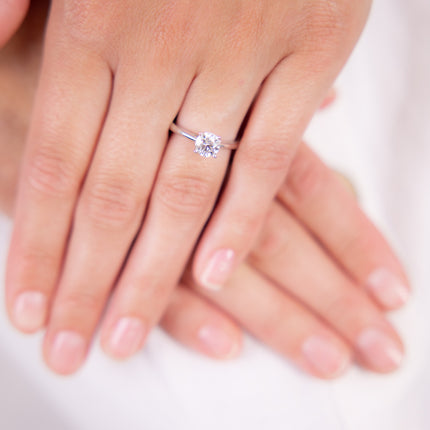 Vintage | Solitaire 0.93ct VS2| H Diamond Engagement Ring