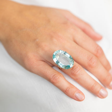 Ocean Green | Pérignon | 18ct Gold, Single 26ct Aquamarine Ring