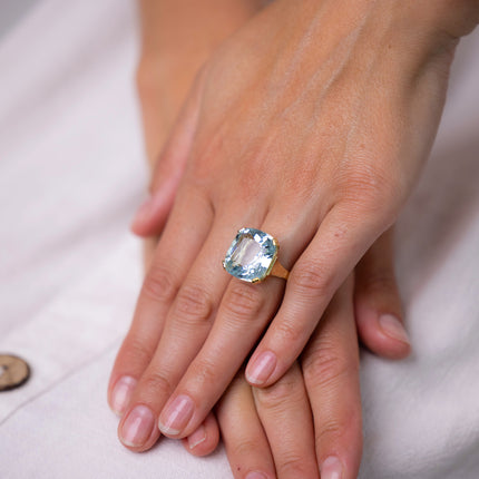 Art Deco | 13ct Aquamarine Ring, Set in 18ct Yellow Gold