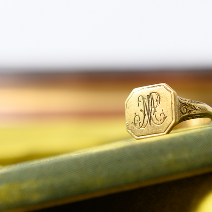 Antique Georgian, 18th Century, Gold Signet Ring