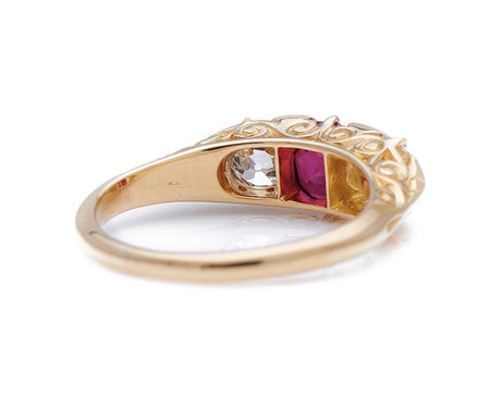 Victorian, 18ct Gold, Natural 'Blood-Red' Burmese Ruby and Diamond Ring Antique Ring Boutique | Untreated Gemstone Rings | Antique Rings | Antique Jewellery Company |  | Art Deco | Vintage Jewelry | Antique Engagement Rings | Art Deco Rings | Antique Rings | Antique Jewellery Company | Antique Jewelry | Vintage Jewellery
