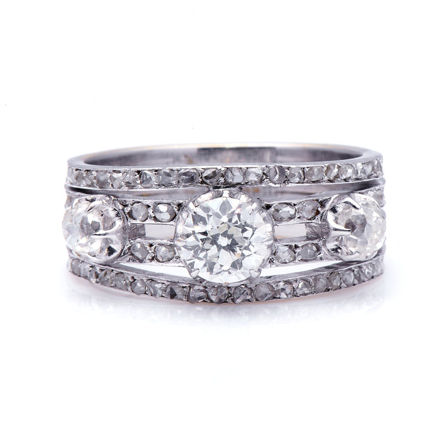 Art-Deco-18-Carat-White-Gold-Three-Stone-Diamond-Ring-Antique
