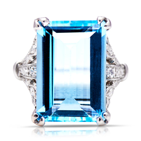Aquamarine-Platinum-Antique-Cocktail-Statement-Ring-Diamond-1920s-Art-Deco
