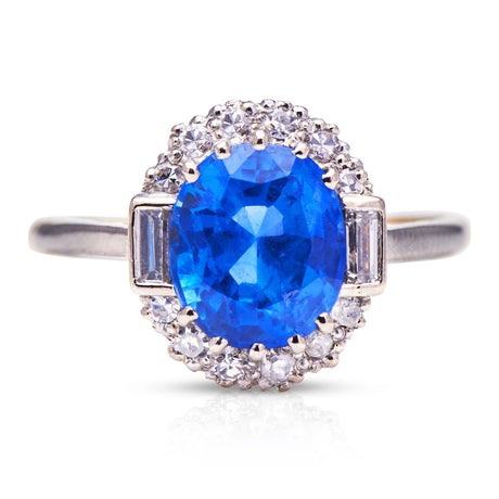 Burmese-Sapphire-Art-Deco-18-Carat-Gold-Diamond-Ring-Vintage