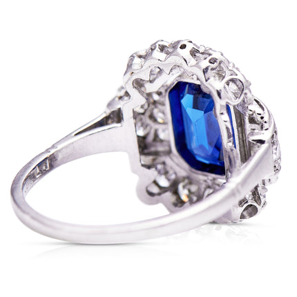 Art Deco | 1930s, Sapphire and Diamond Cluster Ring